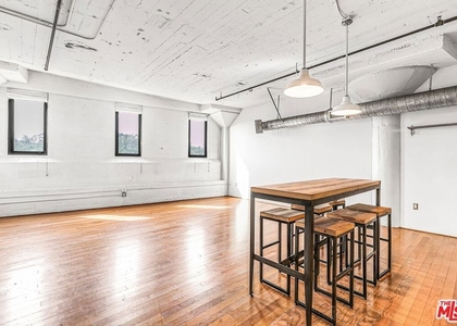 200 N San Fernando Road - Photo 1
