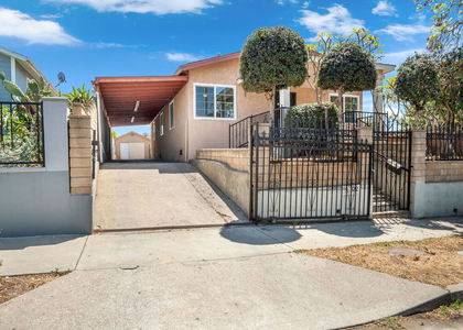 472 N Ezra Street - Photo 1