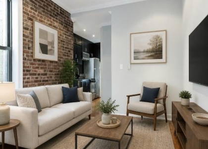 15 West 103rd Street - Photo 1