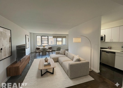 20 Beekman Pl - Photo 1