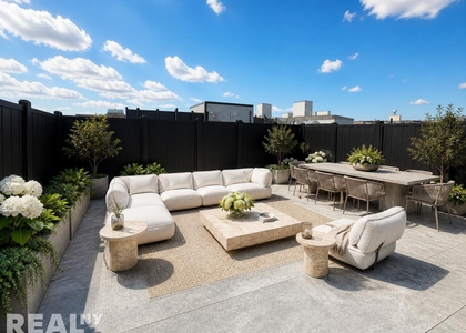 Bedford Avenue - Photo 1
