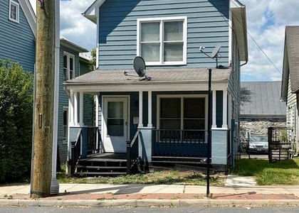 321 N Kent Street - Photo 1