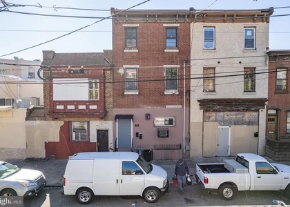 184 E Huntingdon Street - Photo 1