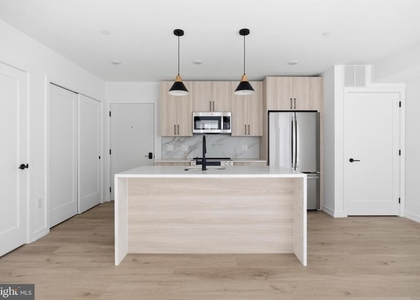 208 Vine Street - Photo 1