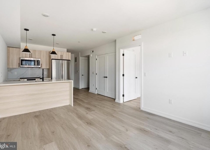 208 Vine Street - Photo 1