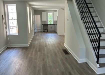 2511 N 31st Street - Photo 1