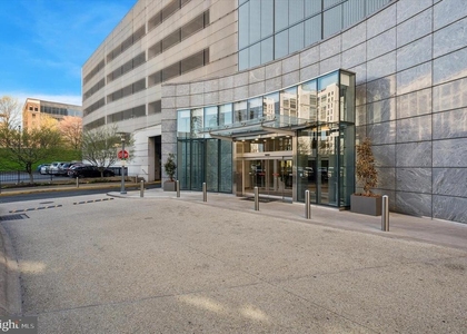 2101 Market Street - Photo 1