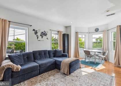 3101 Haverford Avenue - Photo 1