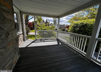 56 N New Ardmore Avenue - Photo 1