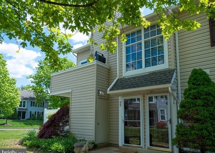 51 Meadow Lane - Photo 1