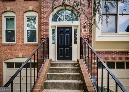 1353 Templeton Place - Photo 1