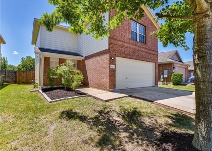 1172 Shadow Creek Blvd - Photo 1