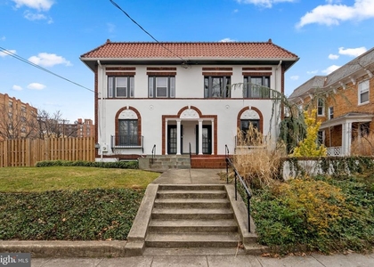 3247 38th Street Nw - Photo 1