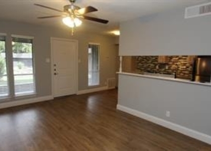 6509 Nw Berkman Dr - Photo 1