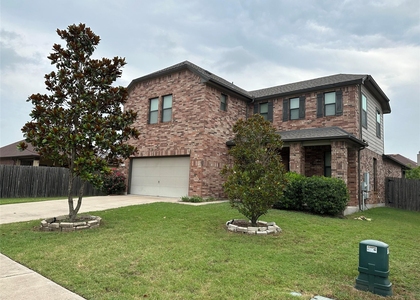 1248 Hyde Park Dr - Photo 1