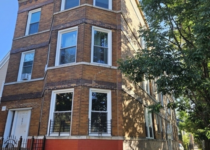 901 N Francisco Avenue - Photo 1