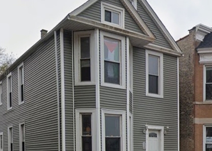 1615 W Foster Avenue - Photo 1