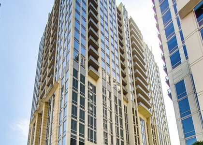 700 N Larrabee Street - Photo 1
