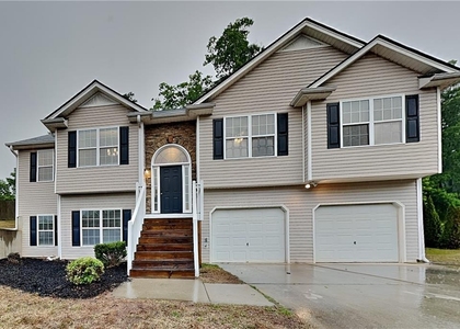 280 Brookview Drive - Photo 1