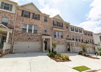 728 Sayers Court - Photo 1