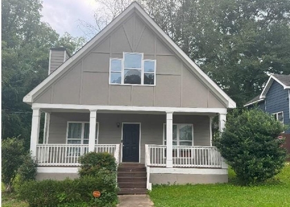 1005 Linam Avenue Se - Photo 1