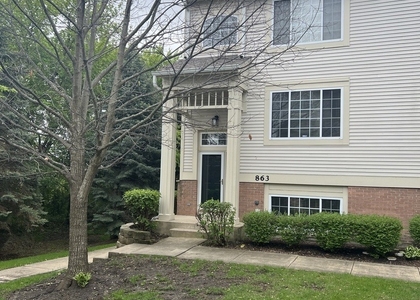 863 Pheasant Trail - Photo 1
