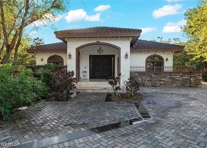 2605 64th Street Sw - Photo 1
