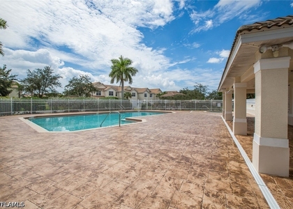 836 Hampton Circle - Photo 1