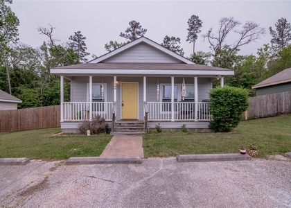 160 Varsity Drive - Photo 1