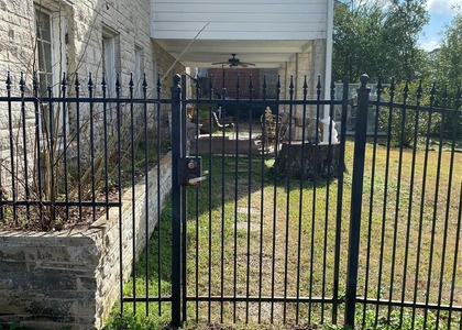 2002 Avenue O - Photo 1