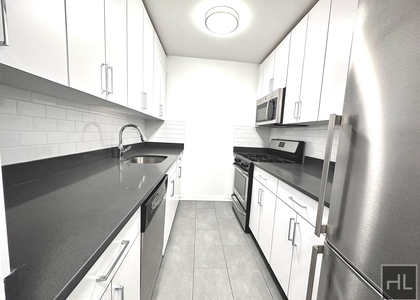 E 16 St - Photo 1