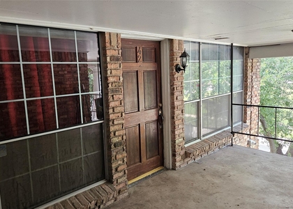 2507 Montrose Boulevard - Photo 1