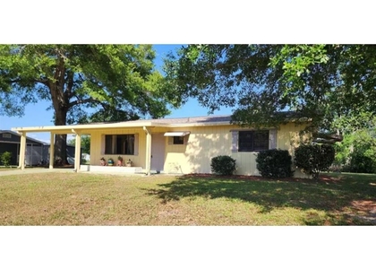 10405 Sw 99th Avenue - Photo 1