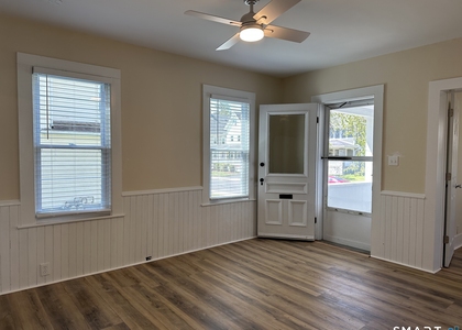46 Holbrook Street - Photo 1