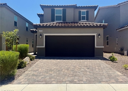 7659 W Mistral Avenue - Photo 1
