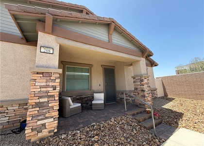 208 Bellini Peak Avenue - Photo 1