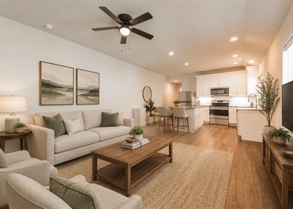 916 N Throckmorton Street - Photo 1