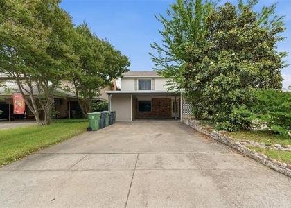 2113 Fleur De Lis Court - Photo 1