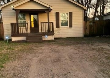 1401 W 9th Avenue - Photo 1