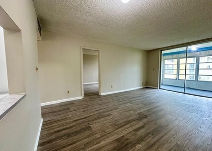 6020 Nw 64th Avenue - Photo 1