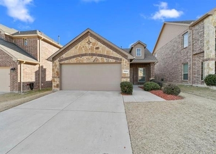 9901 Pronghorn Road - Photo 1