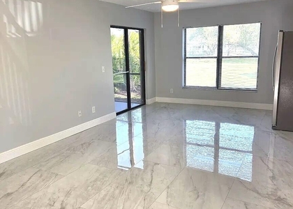 6551 Se Federal Highway - Photo 1
