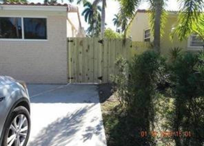 1418 Wiley Street - Photo 1