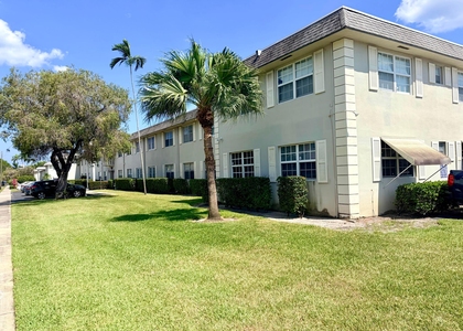 1560 Mckinley Street - Photo 1