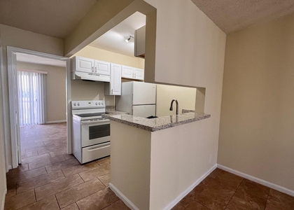 1500 N Congress Avenue - Photo 1