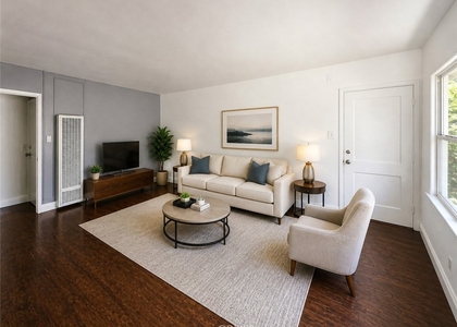 8706 Parthenia Place - Photo 1