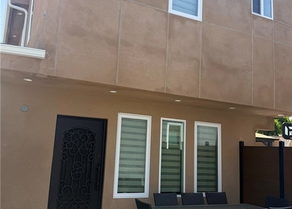 8242 Morse Ave - Photo 1