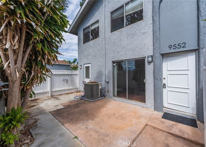 9552 Bickley - Photo 1