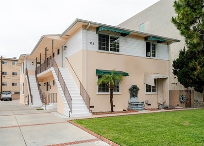 323 N Louise Street - Photo 1