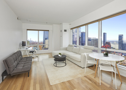 350 W 42nd St - Photo 1